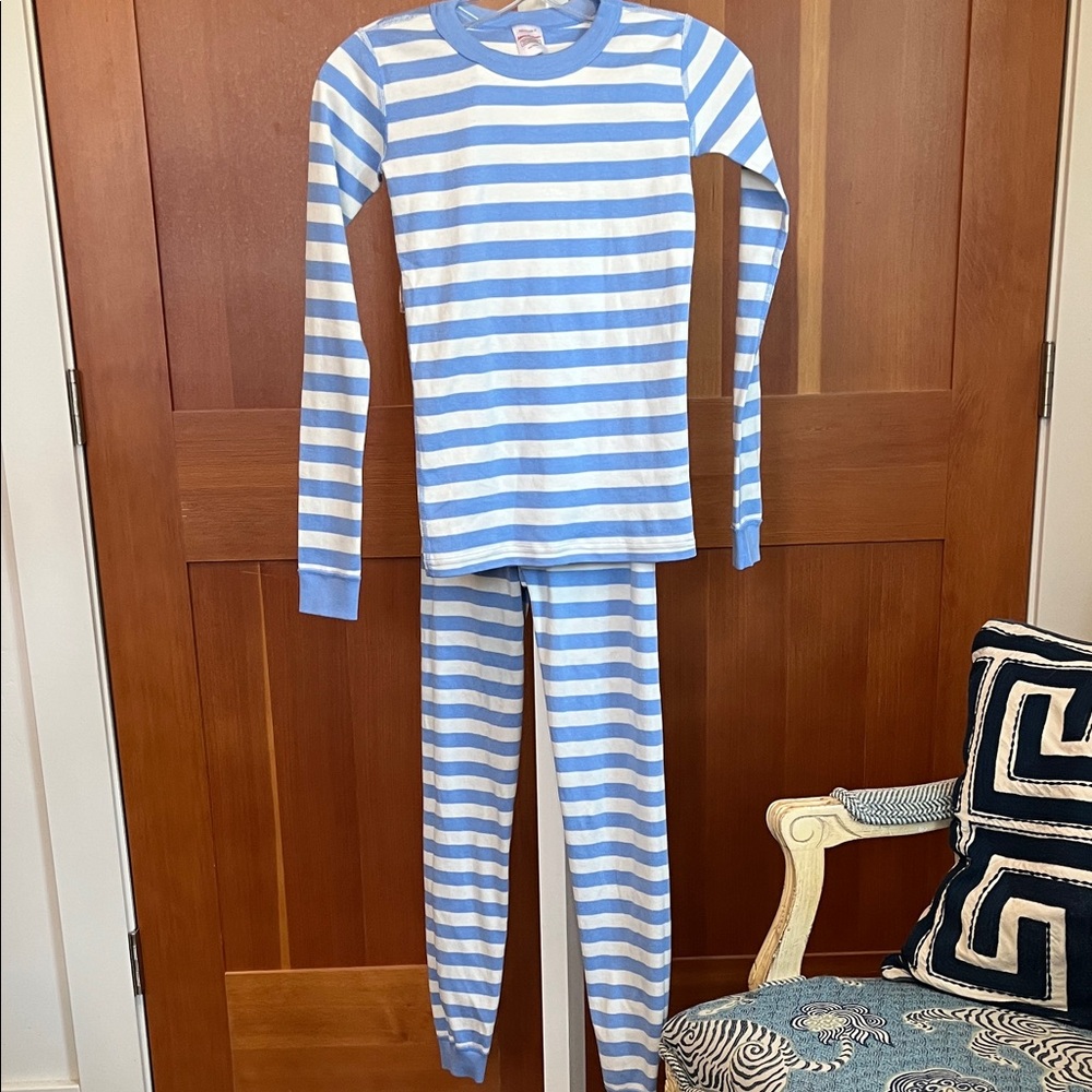 NWOT Hanna Andersson Kids Long Sleeve Blue & White Striped Pajama Set